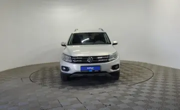 Volkswagen Tiguan 2015 года за 7 300 000 тг. в Алматы фото 2