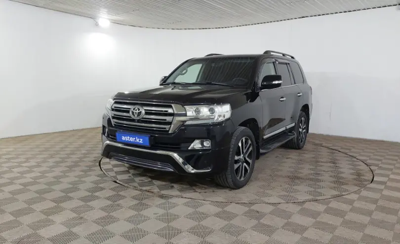 Toyota Land Cruiser 2015 года за 25 990 000 тг. в Шымкент