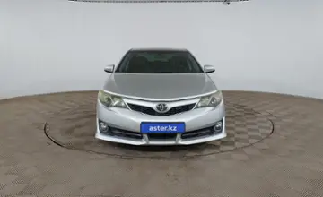 Toyota Camry 2013 года за 8 790 000 тг. в Шымкент фото 2