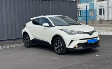 Toyota C-HR 2018 года за 8 590 000 тг. в Алматы фото 3