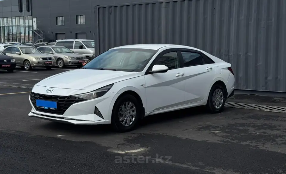 2022 Hyundai Elantra
