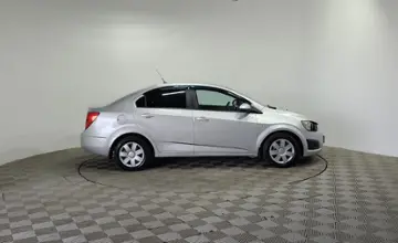 Chevrolet Aveo 2015 года за 4 000 000 тг. в Алматы фото 4