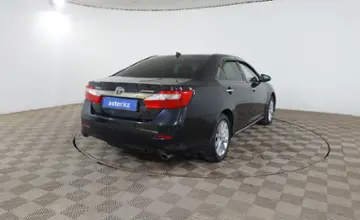 Toyota Camry 2014 года за 9 490 000 тг. в Шымкент