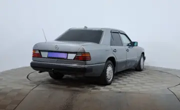 Mercedes-Benz E-Класс 1994 года за 1 090 000 тг. в Астана