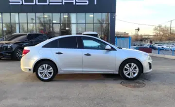 Chevrolet Cruze 2014 года за 3 290 000 тг. в Тараз фото 4