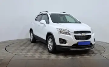 Chevrolet Tracker 2015 года за 6 890 000 тг. в Астана фото 3