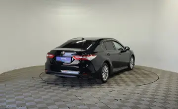 Toyota Camry 2019 года за 11 800 000 тг. в Алматы