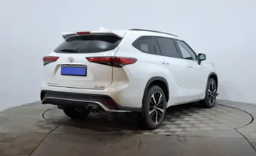 Toyota Highlander 2021 года за 22 000 000 тг. в Астана
