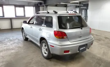 Mitsubishi Outlander 2004 года за 3 490 000 тг. в Астана фото 4