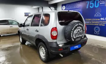 Chevrolet Niva 2011 года за 2 500 000 тг. в Астана фото 4