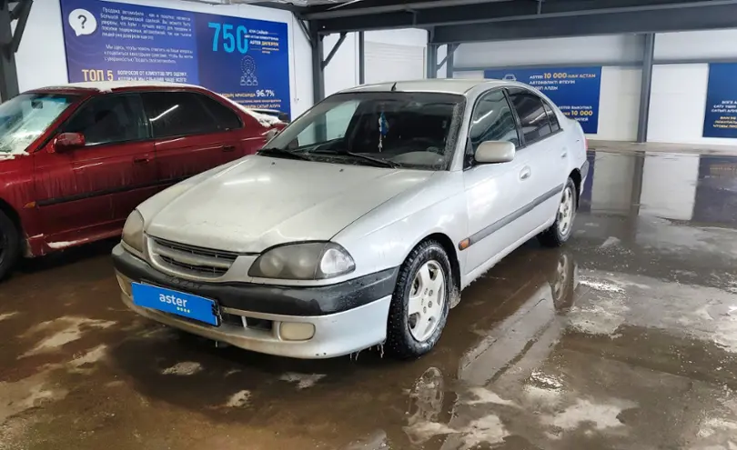 Toyota Avensis 2002 года за 1 800 000 тг. в Астана