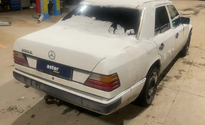 Mercedes-Benz W124 1989 года за 2 000 000 тг. в Караганда фото 5