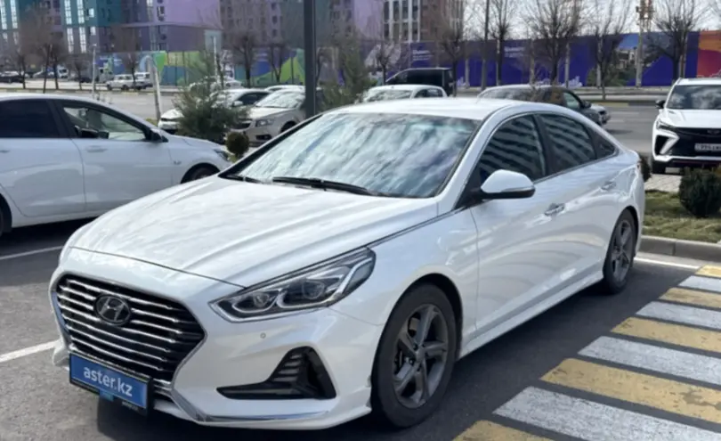 Hyundai Sonata 2019 года за 9 000 000 тг. в Шымкент
