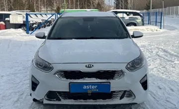 Kia Ceed 2019 года за 8 000 000 тг. в Усть-Каменогорск фото 2