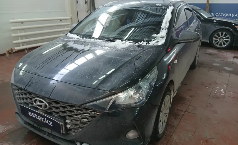 Hyundai Accent 2021 года за 7 500 000 тг. в Астана