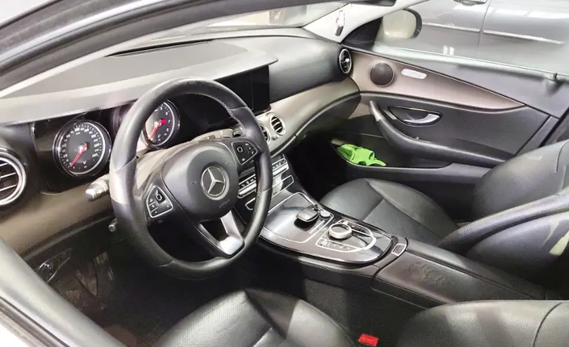 Mercedes-Benz E-Класс 2019 года за 16 000 000 тг. в Астана фото 5