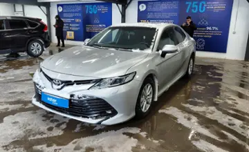 Toyota Camry 2018 года за 12 000 000 тг. в Астана фото 1