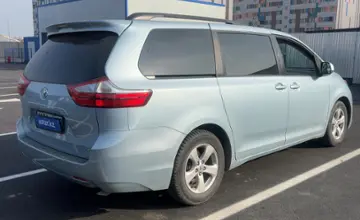 Toyota Sienna 2015 года за 13 500 000 тг. в Алматы