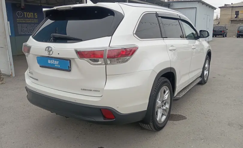 Toyota Highlander 2016 года за 19 000 000 тг. в Тараз фото 5