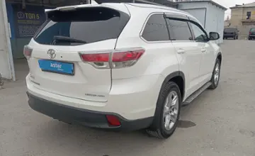 Toyota Highlander 2016 года за 19 000 000 тг. в Тараз