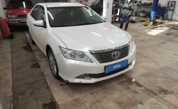Toyota Camry 2014 года за 8 500 000 тг. в Актобе фото 3