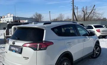 Toyota RAV4 2018 года за 12 500 000 тг. в Уральск