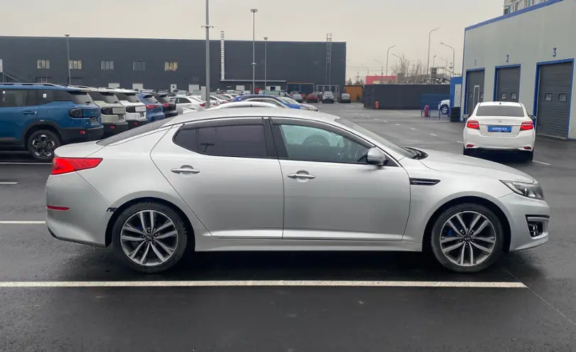 Kia K5 2014 года за 7 800 000 тг. в Алматы фото 4