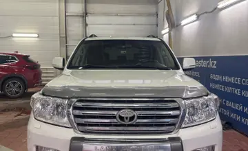 Toyota Land Cruiser 2008 года за 17 500 000 тг. в Астана фото 2