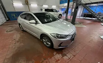 Hyundai Elantra 2018 года за 7 000 000 тг. в Астана фото 3
