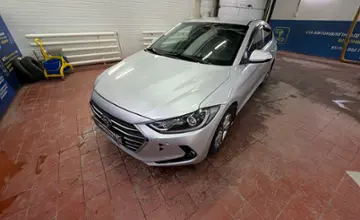 Hyundai Elantra 2018 года за 7 000 000 тг. в Астана фото 1