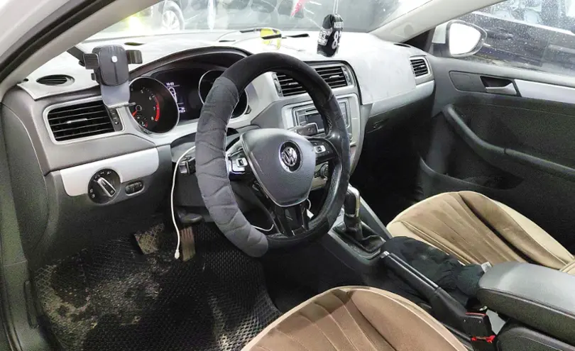 Volkswagen Jetta 2018 года за 7 800 000 тг. в Астана фото 5