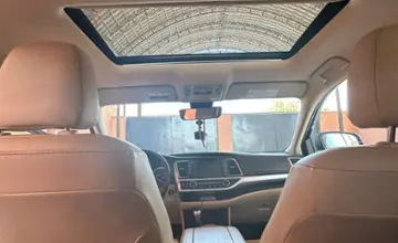 Toyota Highlander 2019 года за 20 000 000 тг. в Шымкент фото 4