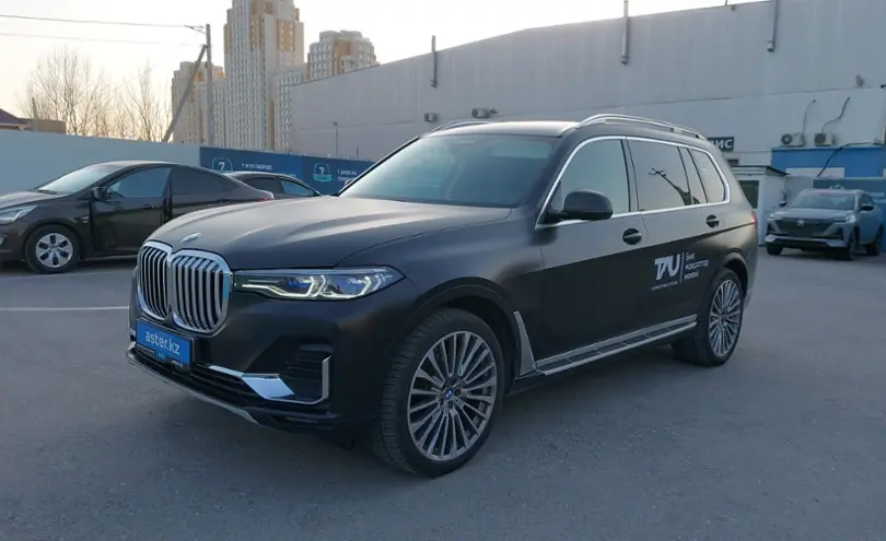 BMW X7 2021 года за 48 000 000 тг. в Шымкент
