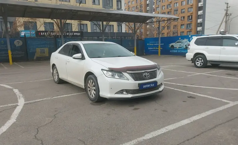 Toyota Camry 2014 года за 9 000 000 тг. в Алматы фото 2