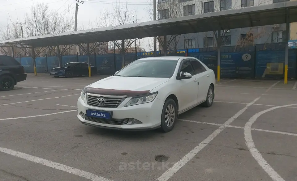 Toyota Camry 2014 года за 9 000 000 тг. в Алматы