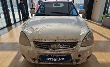LADA (ВАЗ) Priora 2013 года за 2 000 000 тг. в Астана фото 2