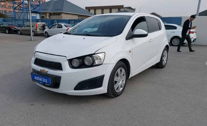 Chevrolet Aveo 2013 года за 3 200 000 тг. в Шымкент