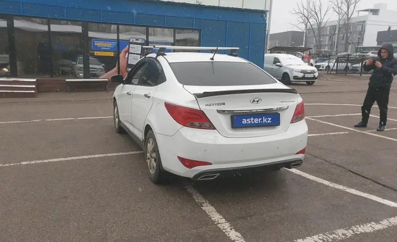 Hyundai Solaris 2014 года за 5 000 000 тг. в Алматы фото 4