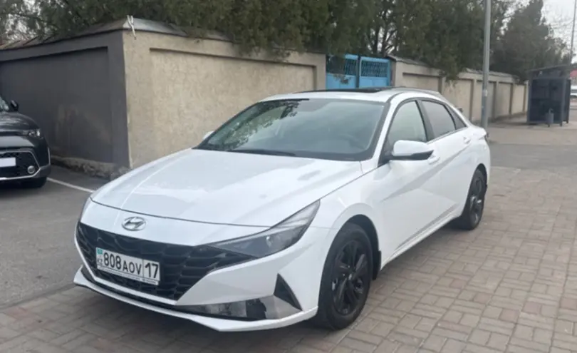 Hyundai Elantra 2023 года за 11 000 000 тг. в Шымкент