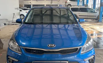 Kia Rio 2020 года за 7 500 000 тг. в Караганда фото 2