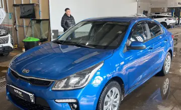 Kia Rio 2020 года за 7 500 000 тг. в Караганда фото 1