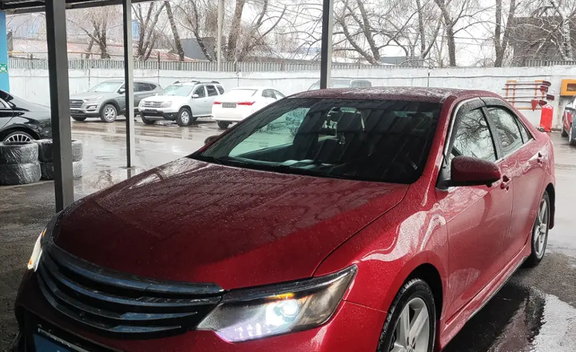 Toyota Camry 2012 года за 7 000 000 тг. в Алматы