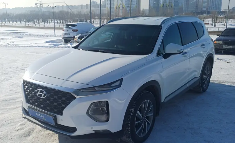 Hyundai Santa Fe 2018 года за 11 000 000 тг. в Караганда