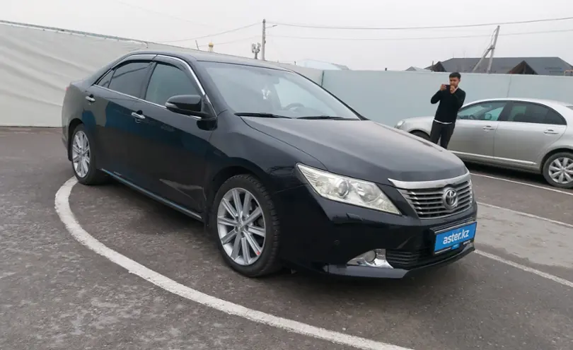 Toyota Camry 2013 года за 8 500 000 тг. в Шымкент фото 2