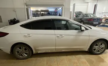 Hyundai Elantra 2020 года за 8 300 000 тг. в Актобе фото 4