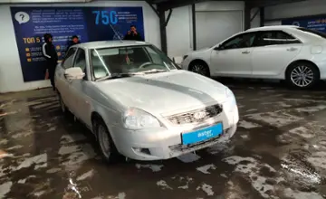 LADA (ВАЗ) Priora 2015 года за 2 500 000 тг. в Астана фото 2