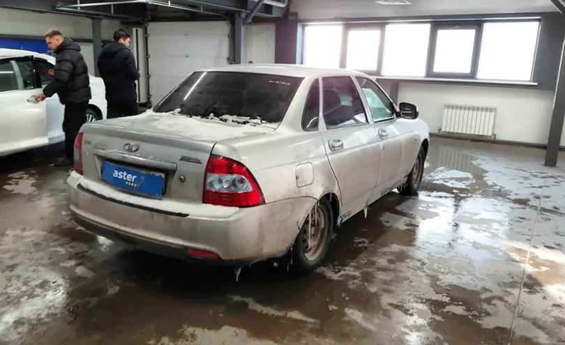 LADA (ВАЗ) Priora 2015 года за 2 500 000 тг. в Астана фото 3