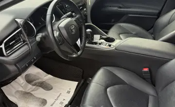 Toyota Camry 2023 года за 16 000 000 тг. в Астана