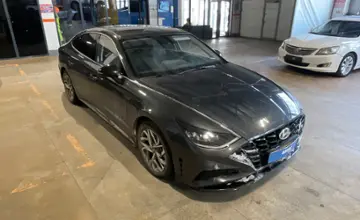 Hyundai Sonata 2021 года за 10 500 000 тг. в Караганда фото 3