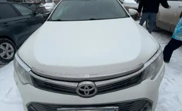 Toyota Camry 2014 года за 10 000 000 тг. в Астана фото 2